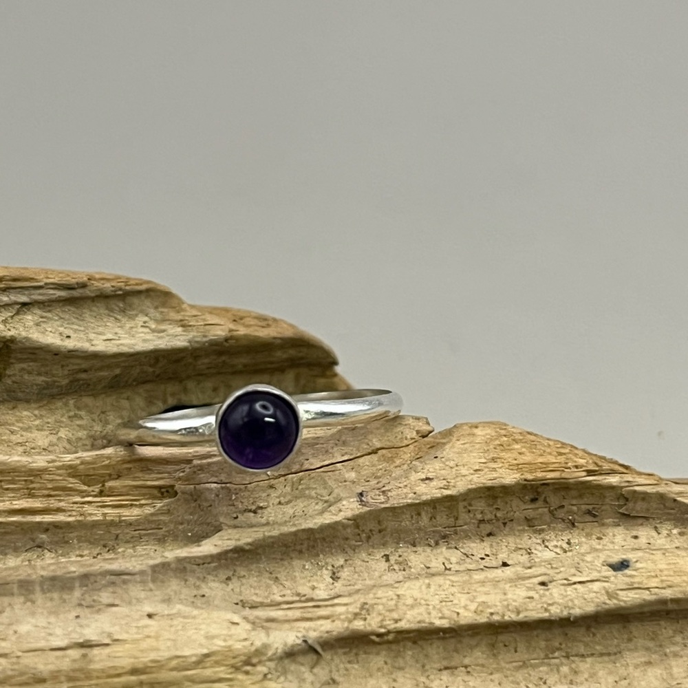 Purple Amethyst GemStone Sterling Silver Ring Minimalist Design